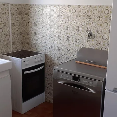 Charme De La Apartment *